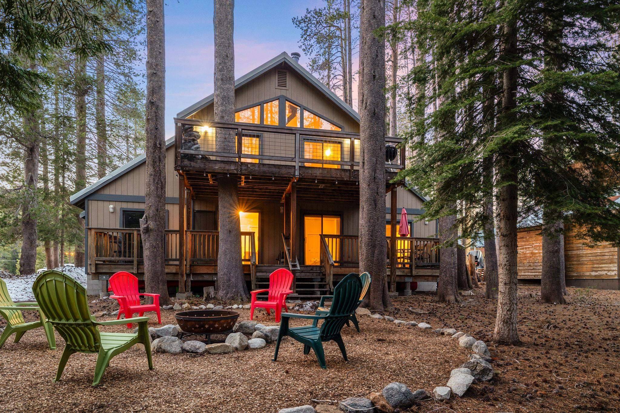 50689 Conifer Drive, Soda Springs, CA 95728