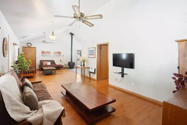 Soda Springs, CA 95728,21907 Donner Pass Road