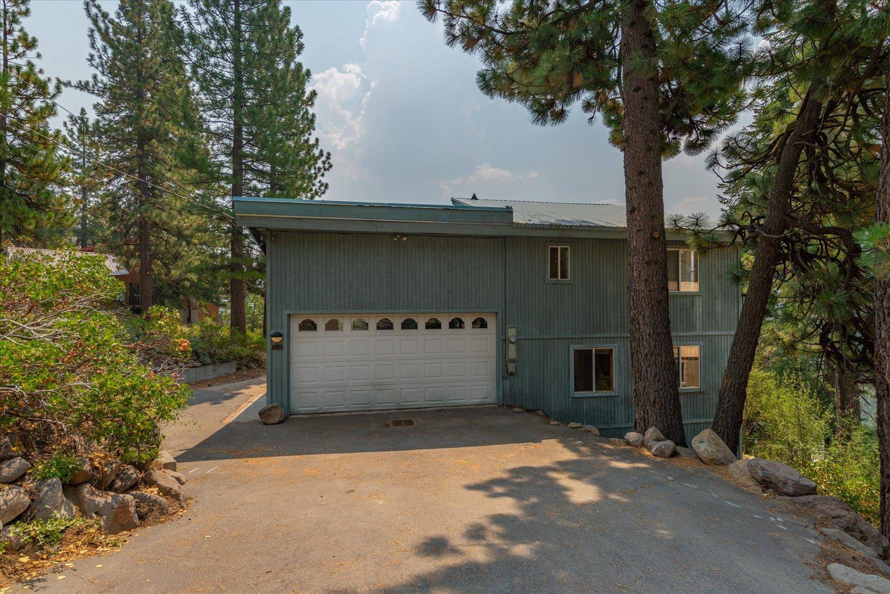 Truckee, CA 96161,12821 Sierra Drive