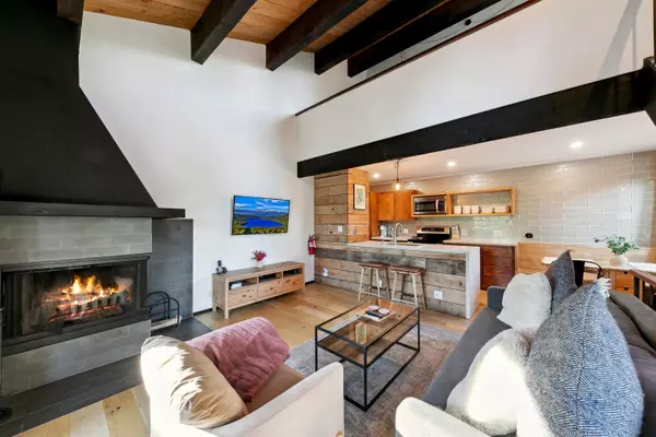 Kings Beach, CA 96143-4509,1001 Commonwealth Drive #218