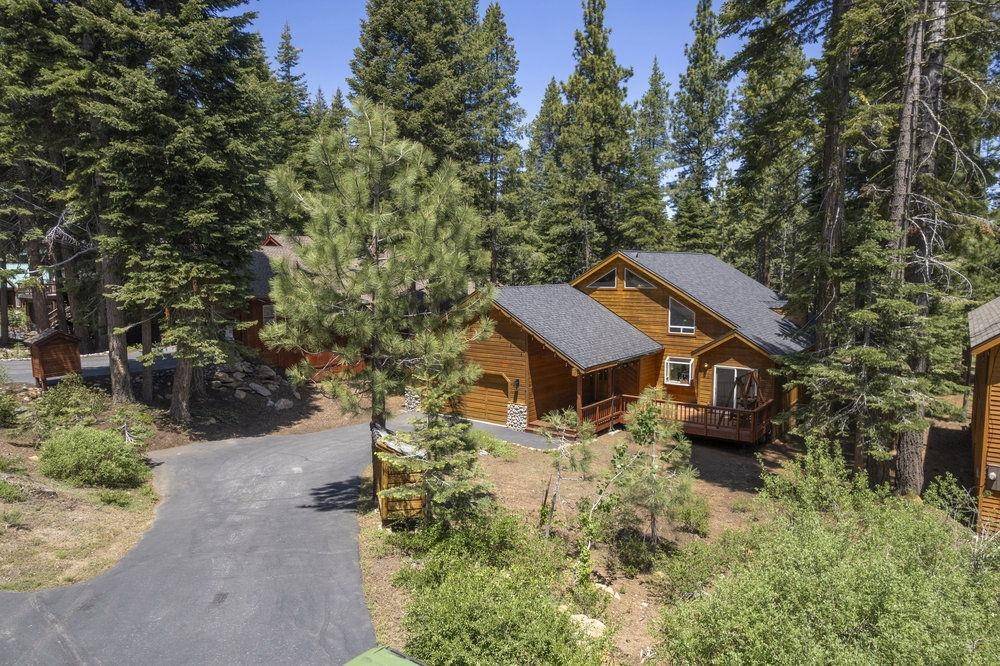 13898 Herringbone Way, Truckee, CA 96161