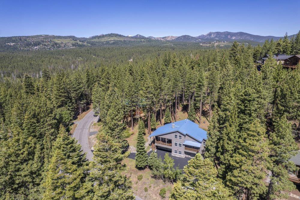 12969 Muhlebach Way, Truckee, CA 96161