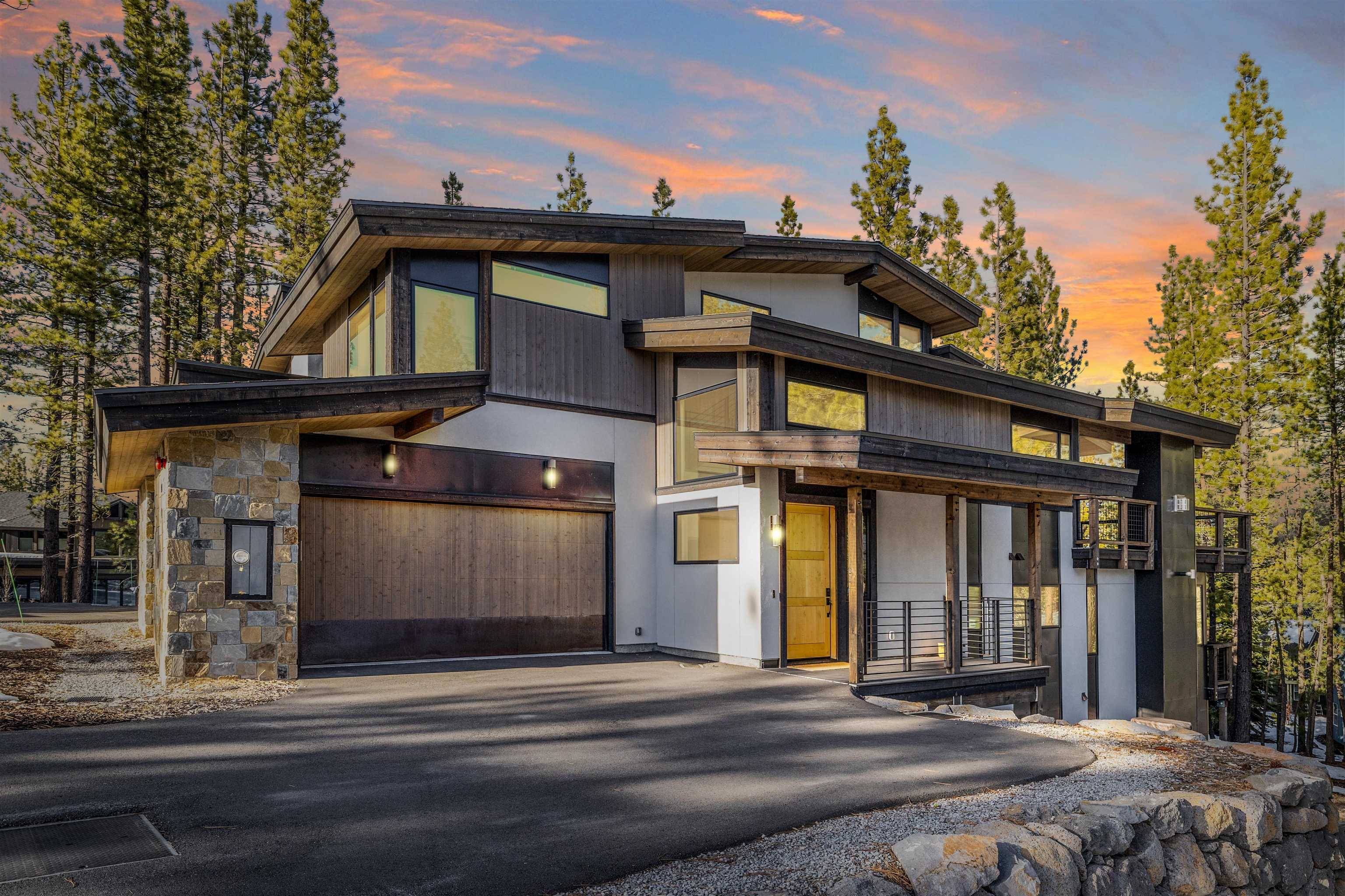 10316 Shady Lane, Truckee, CA 96161