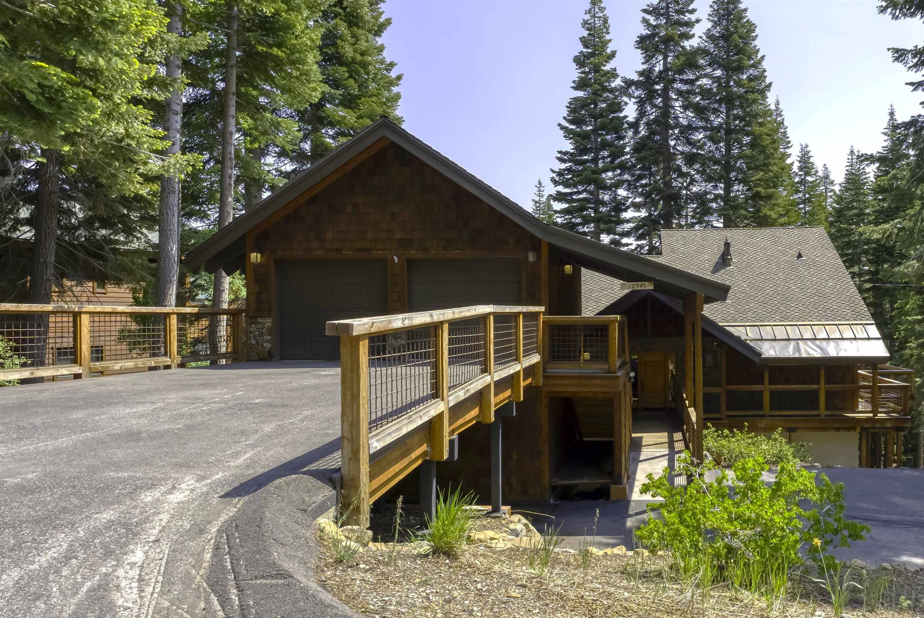 Truckee, CA 96161,12945 Skislope Way