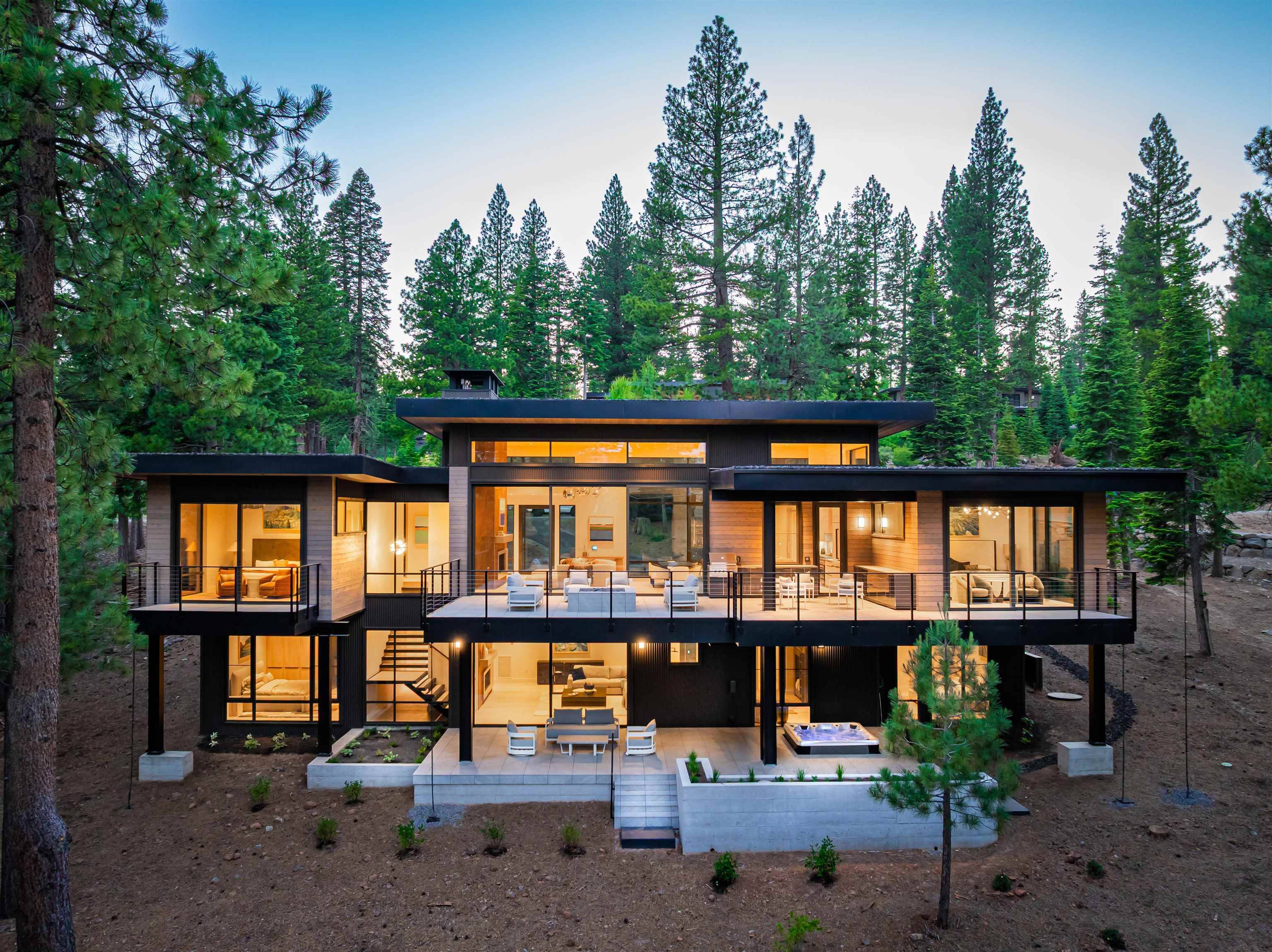 9304 Nine Bark Road, Truckee, CA 96161-5220