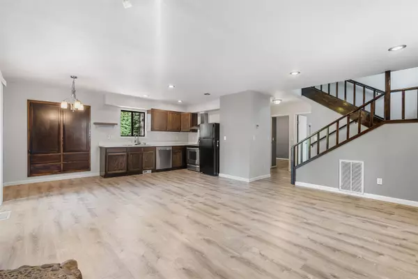 Tahoe Vista, CA 96145-9811,1337 Kings Way