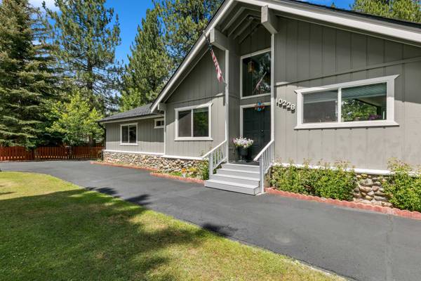 10228 Jeffery Pine Road, Truckee, CA 96161