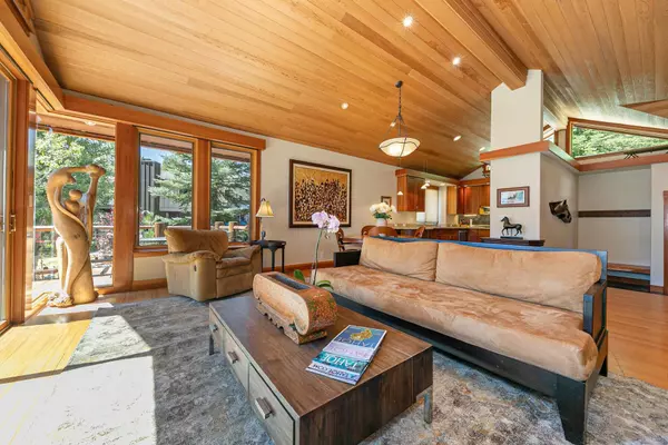 Olympic Valley, CA 96146-0000,1221 Sandy Way