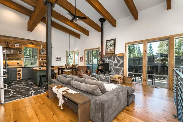 Soda Springs, CA 95728,21164 Donner Pass Road #Triplex-like