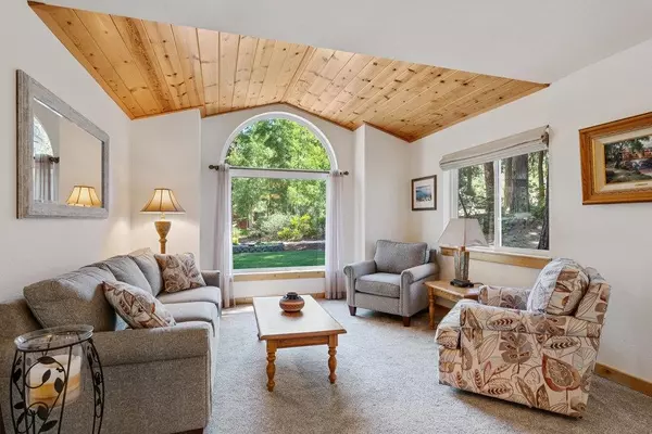 Truckee, CA 96161,10318 Eton Place