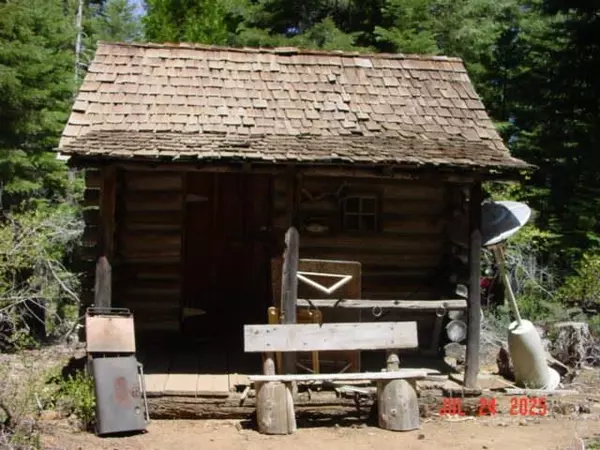 Clio, CA 96106,2729 Water Way