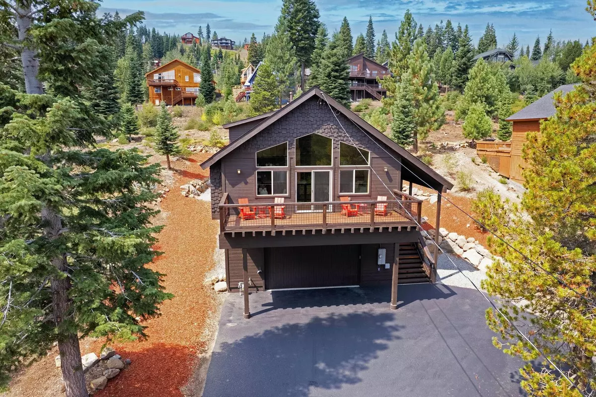 Truckee, CA 96161,14743 Northwoods Boulevard