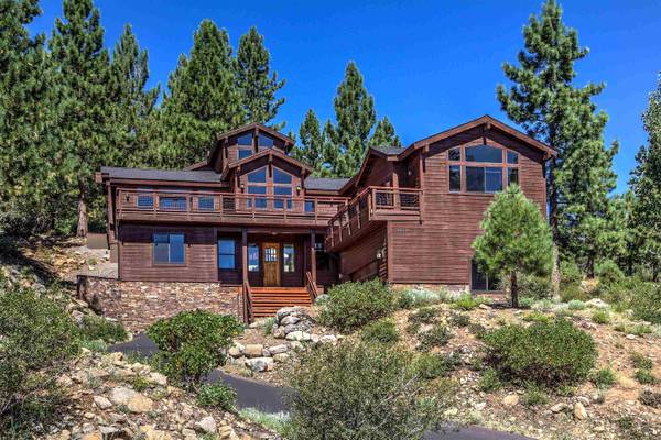 12576 Stockholm Way, Truckee, CA 89436