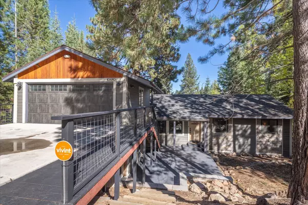 10910 Palisades Drive, Truckee, CA 96161
