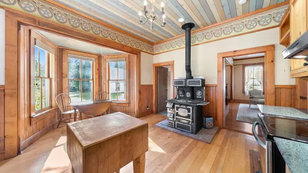 Graeagle, CA 96103,5382 Main Street