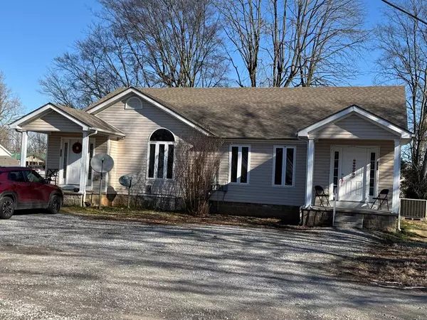 Trenton, KY 42286,125 Cemetery