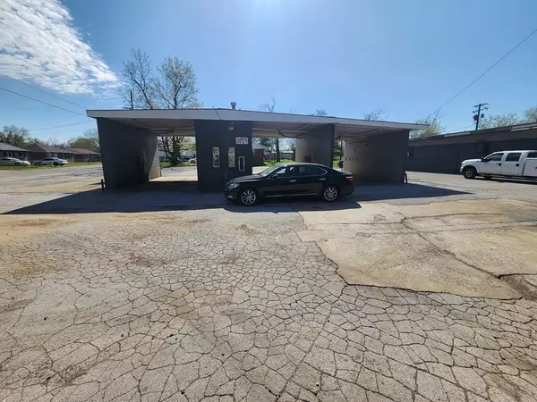 Hopkinsville, KY 42240,1750 Greenville Rd