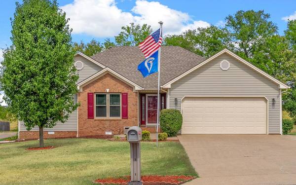 1230 Bark Ridge Circle, Hopkinsville, KY 42240