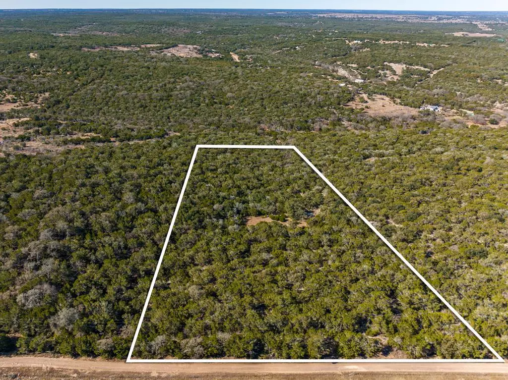 Hunt, TX 78024,221 Bronco Rd