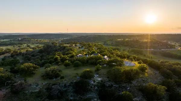 245 Hidden Hills Ranch Rd, Camp Verde, TX 78010