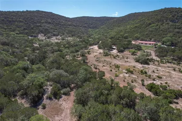 Leakey, TX 78873,977 Camino Primero
