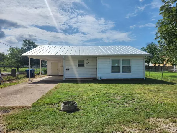 517 Short St,  Kerrville,  TX 78028