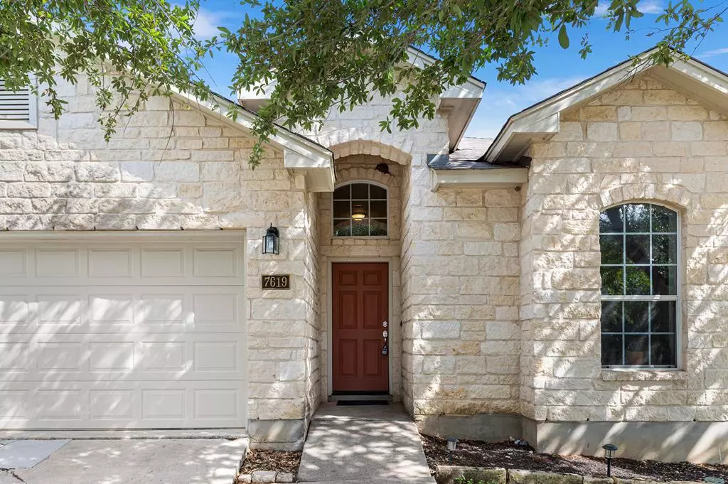 Elmendorf, TX 78112,7619 Bit Cir