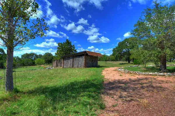 Kerrville, TX 78028,142 Four Bears Trail