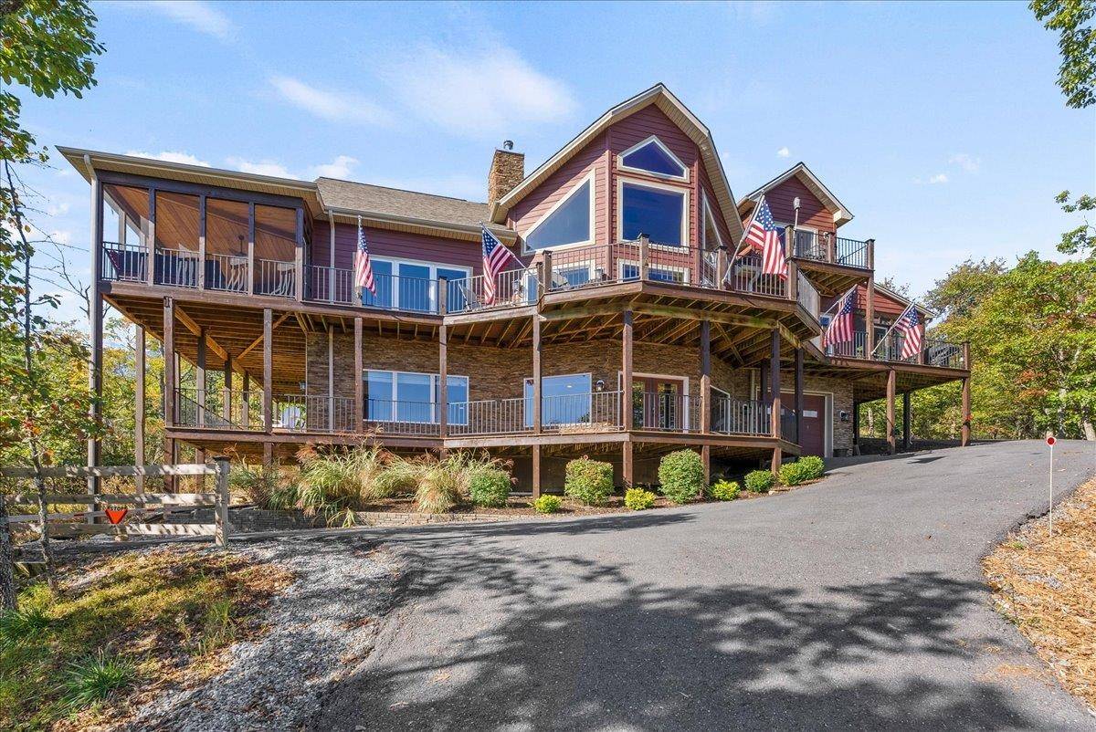 Mcgaheysville, VA 22840,780 RAINIER RD