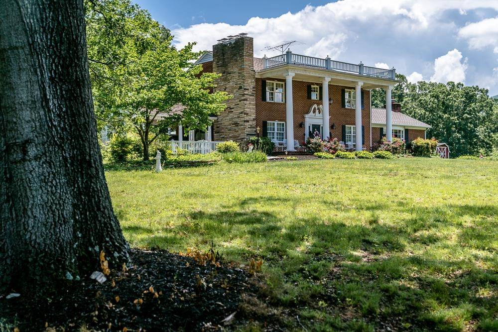 Elkton, VA 22827,8217 SOUTH EAST SIDE HWY