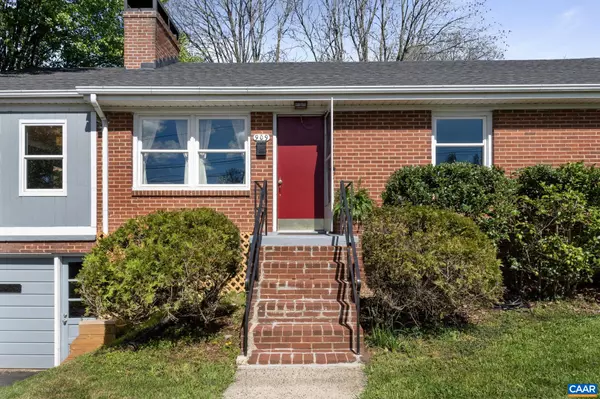 Charlottesville, VA 22901,909 SAINT CLAIR AVE