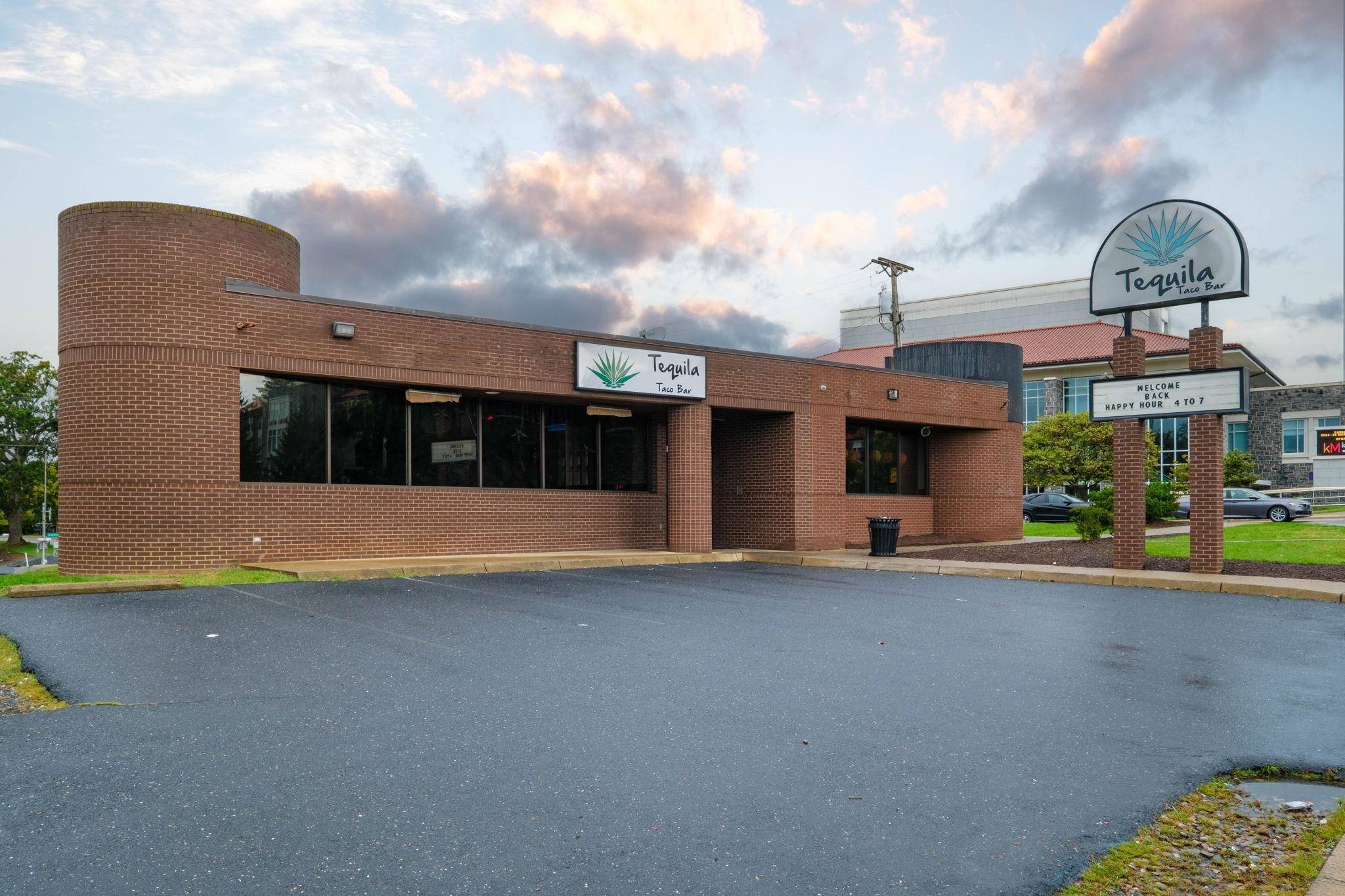 1007 SOUTH MAIN ST, Harrisonburg, VA 22801