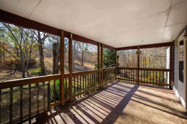 Greenwood, VA 22943,7451 GREENWOOD STATION RD