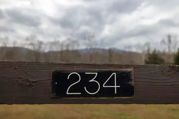 Afton, VA 22920,234 CREEK RD