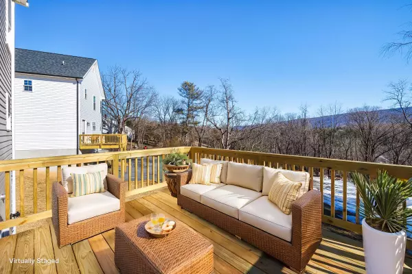 Edinburg, VA 22824,111 S GROVE AVE S