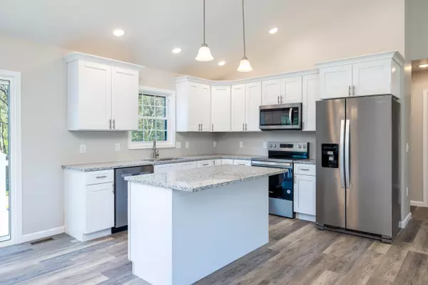 Elkton, VA 22827,16854 E SUMMIT AVE