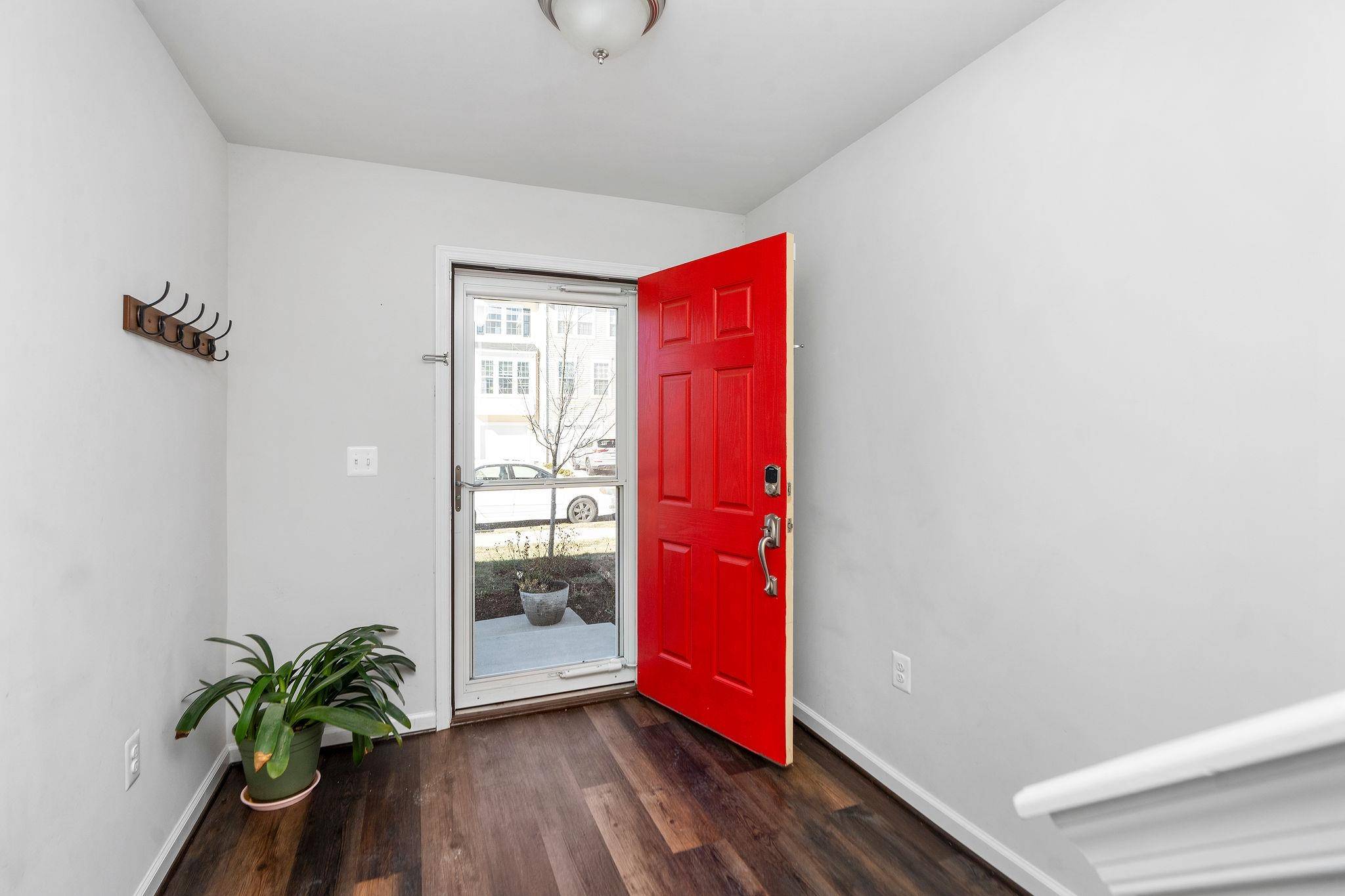 Waynesboro, VA 22980,208 WILLOWSHIRE CT