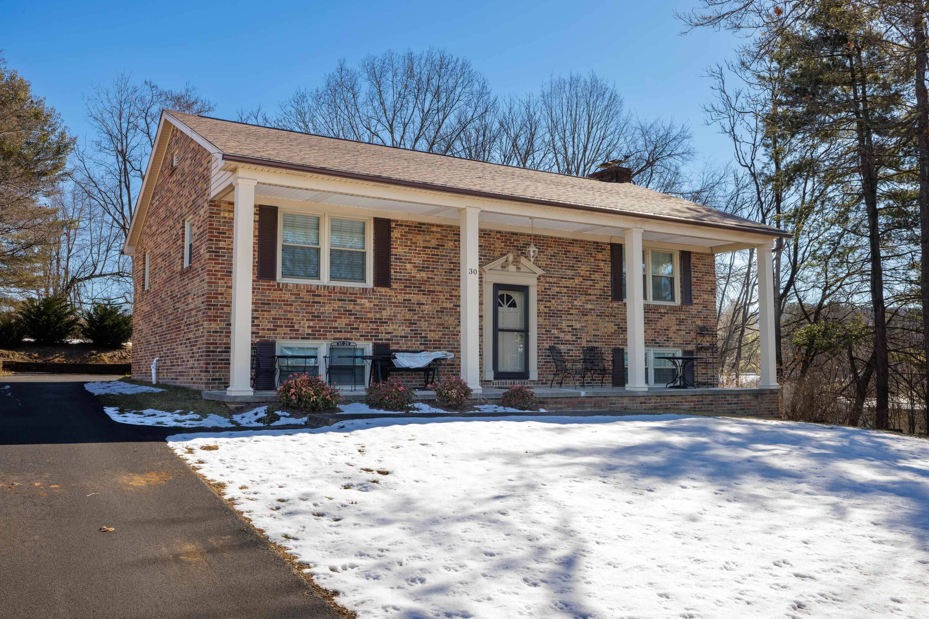 Waynesboro, VA 22980,30 VILLA LN