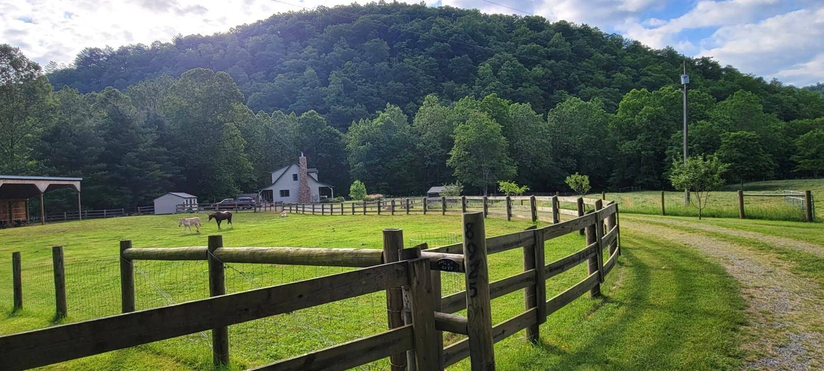 8925 HIGHLAND TPKE, VA 24458