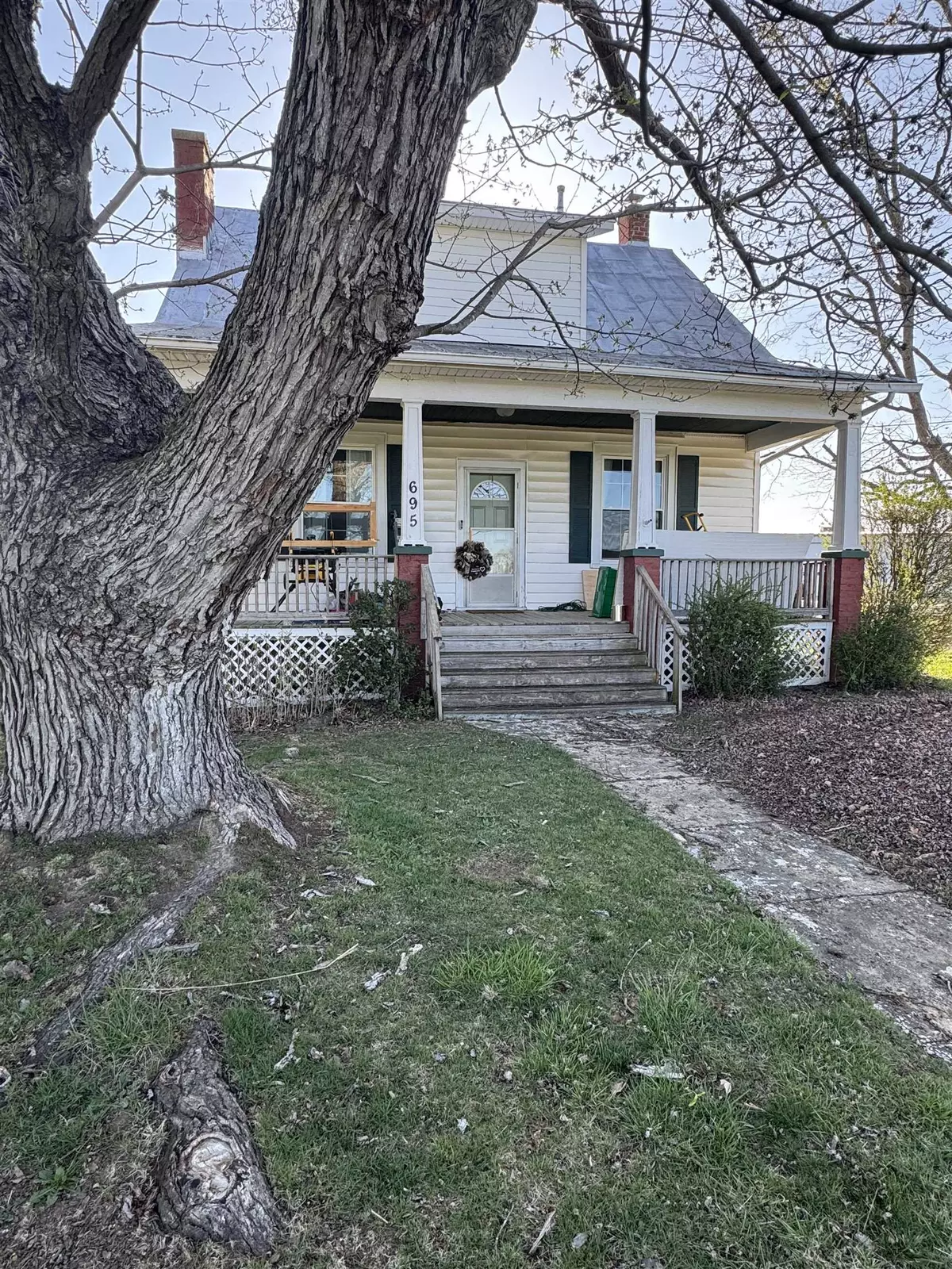 Fort Defiance, VA 24437,695 BATTLEFIELD RD