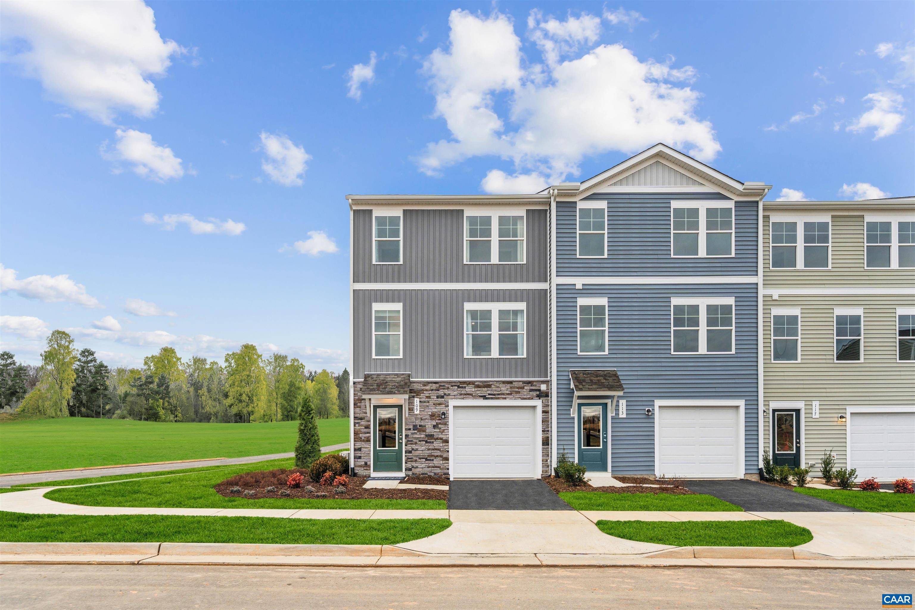 218 HORSE PATH LN, Charlottesville, VA 22902