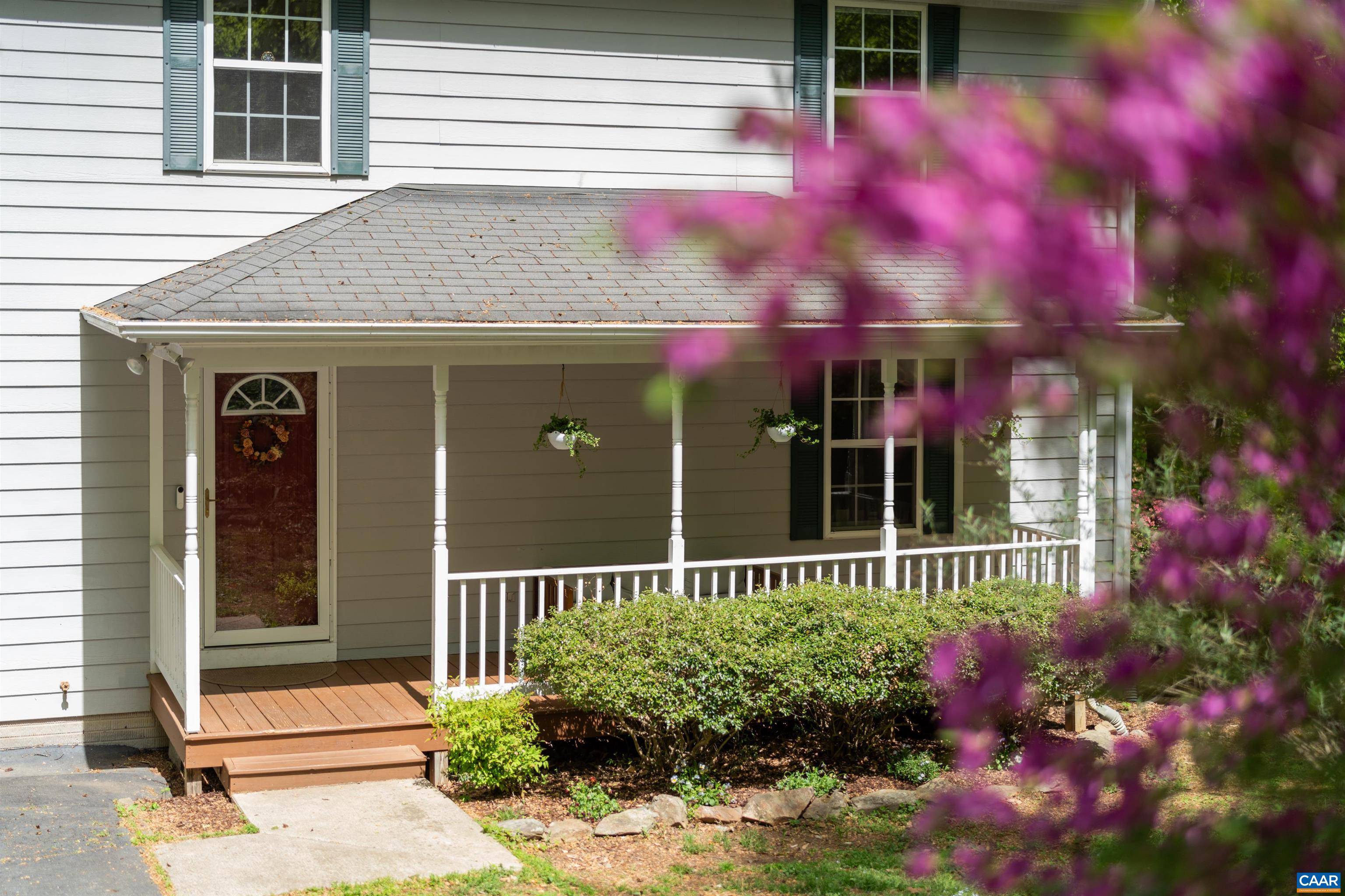 11 HOLLY CIR, Palmyra, VA 22963