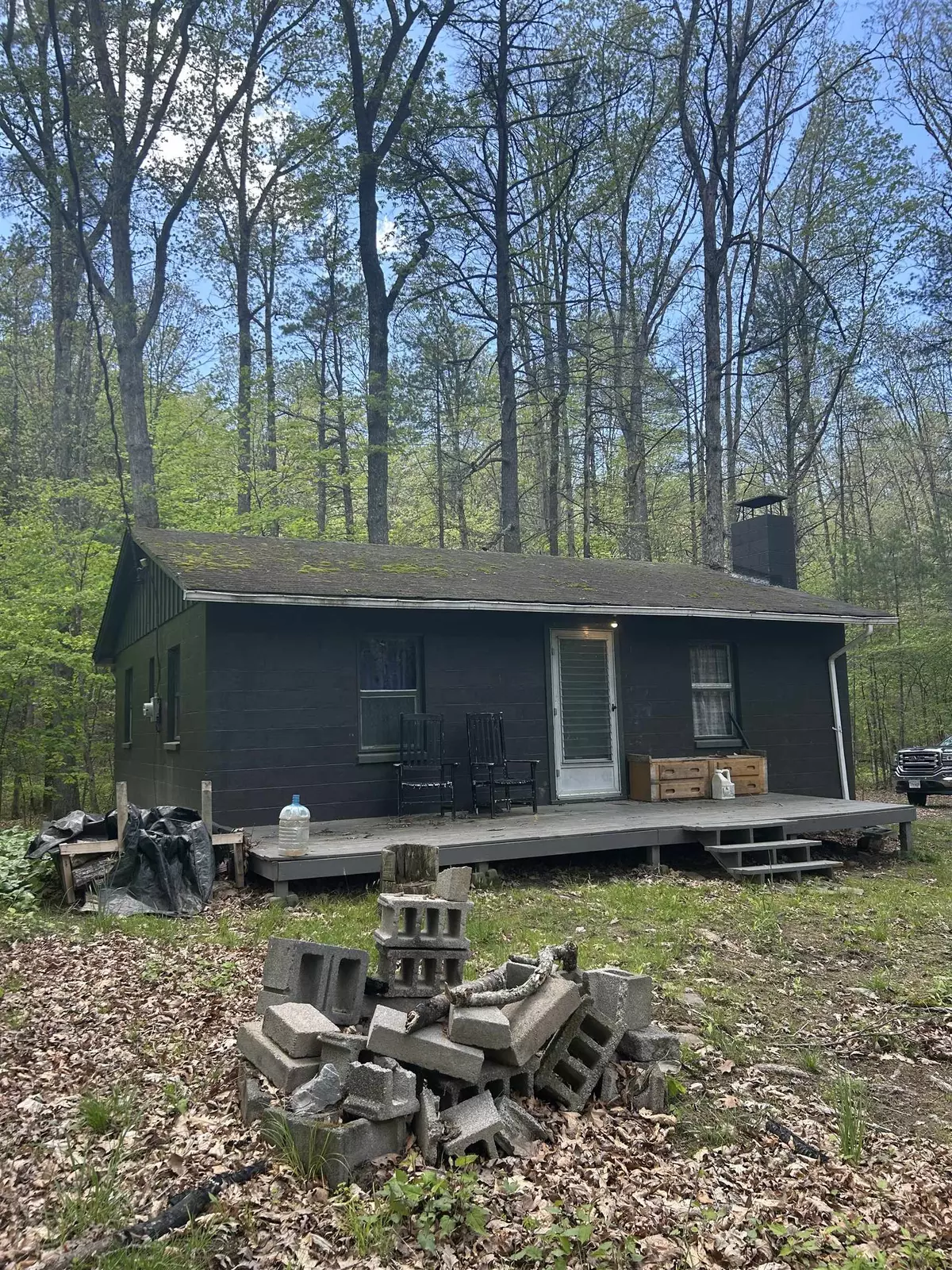 Deerfield, VA 24431,847 BEAR WALLOW FLAT LN