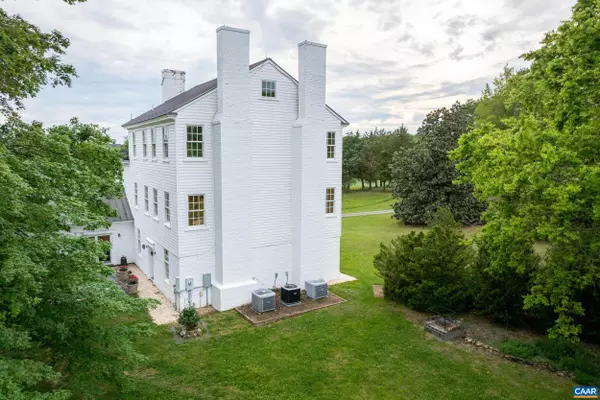 Dillwyn, VA 23936,3276 BUCKINGHAM SPRINGS RD