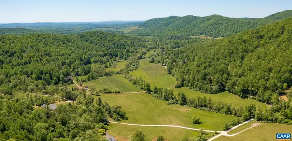 Lovingston, VA 22949,1362 FORTUNES COVE LN