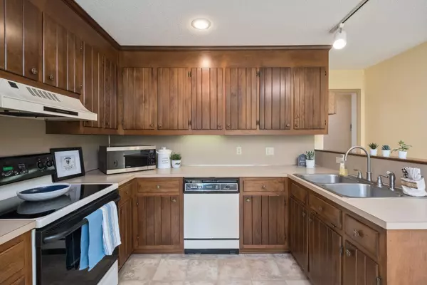 Waynesboro, VA 22980,32 SPRING CT