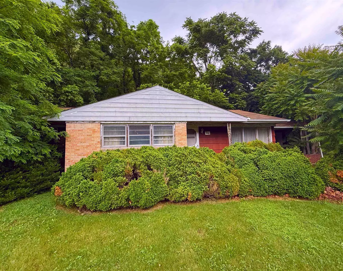 Covington, VA 24426,3000 WINTERBERRY AVE