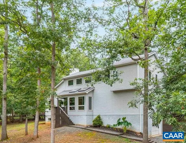 12 AMETHYST RD, Palmyra, VA 22963