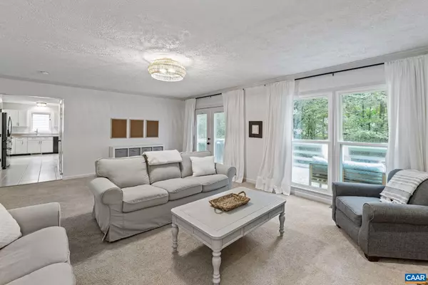 Charlottesville, VA 22911,1864 AMBERFIELD DR