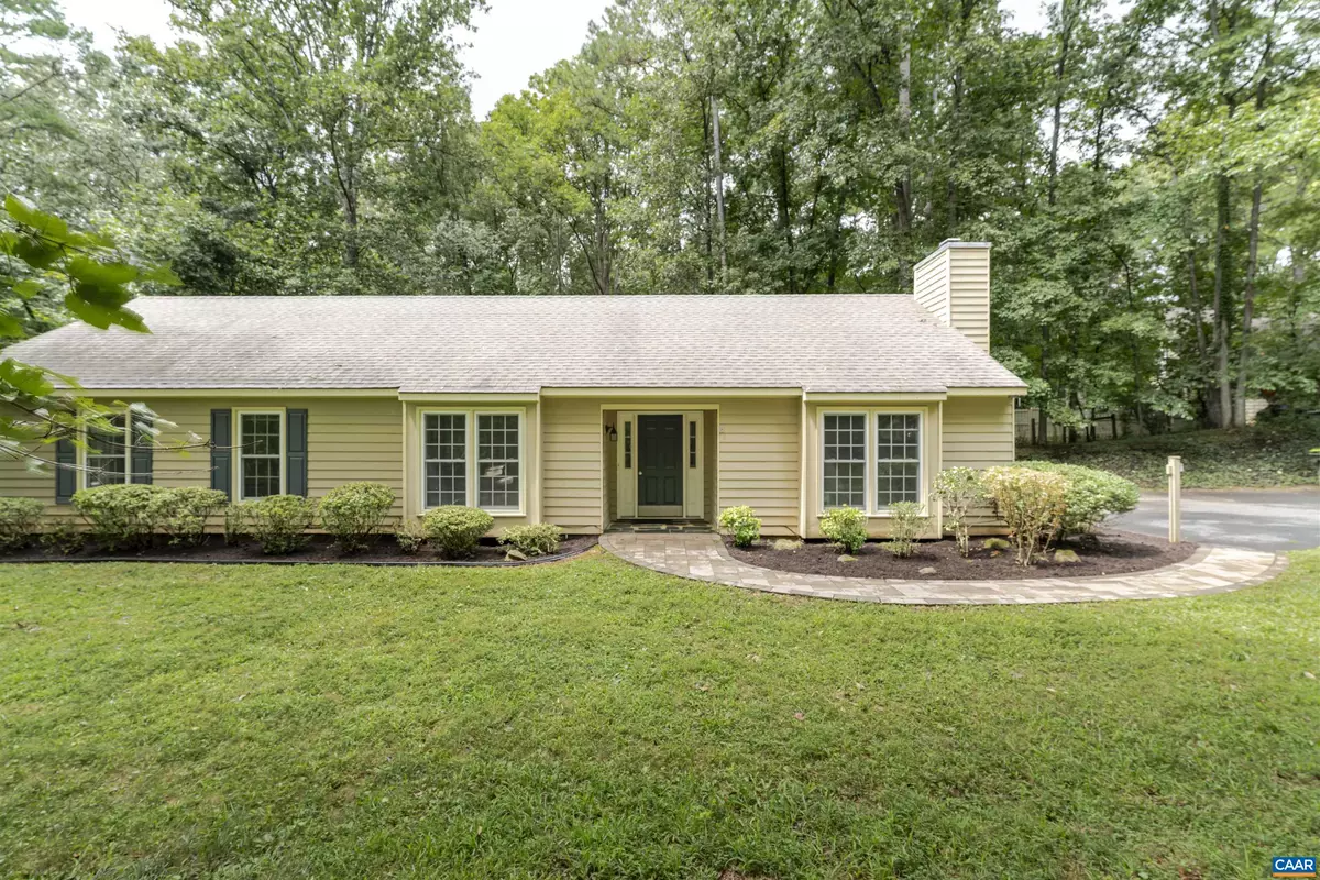 Earlysville, VA 22936,860 BUCKHORN TRL